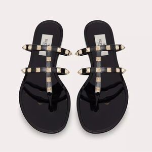 Valentino Garavani Rockstud Flat Rubber Sandal Black Size 38 US8